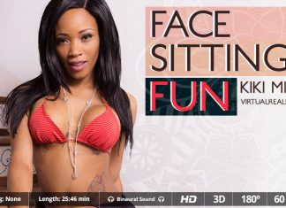 Face Sitting Fun VR Porn